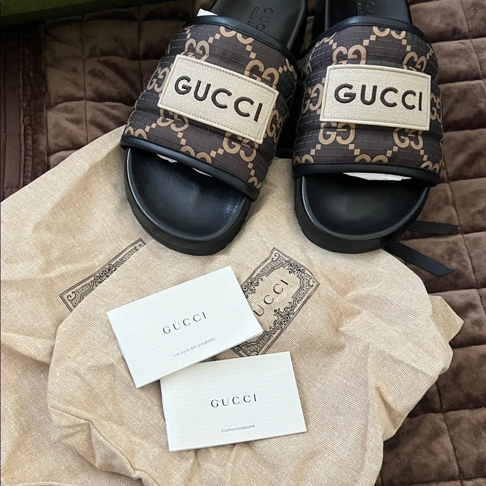 Gucci Brown and Beige Monogram Slide Sandals - Picture 2 of 7